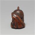 Netsuke der Kiyohime neben einer Glocke. Buchsbaum. 19. Jh. - image-2