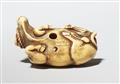 A Kyoto ivory netsuke of a reclining ox. Late 18th century - image-6