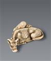 Netsuke eines liegenden Ochsens und Knabe. Elfenbein. Kyoto. Spätes 18. Jh. - image-1