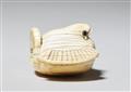 A very large ivory netsuke of a fukura suzume. Second half 18th century - image-5