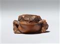 An Ise boxwood netsuke of a toad by Masanao. 19th century - image-3