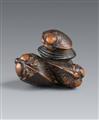 A boxwood netsuke of a group of shells by Sari. Early 19th century - image-1