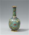 A small cloisonné enamel vase. Qianlong period (1735-1796) - image-3