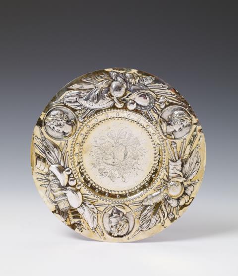 Jacob I Warnberger - An opulent Augsburg silver partially gilt sideboard dish. Marks of Jacob I Warnberger, 1685 - 87.