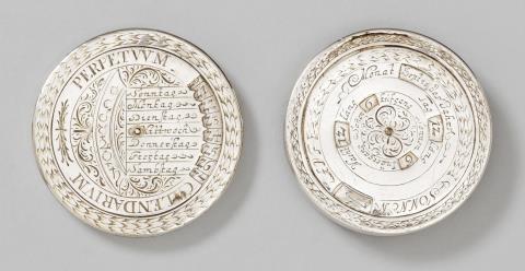 Joseph Herterich - An Augsburg partially gilt silver box with a perpetual calendar. Marks of Joseph Herterich, 1705 - 09.