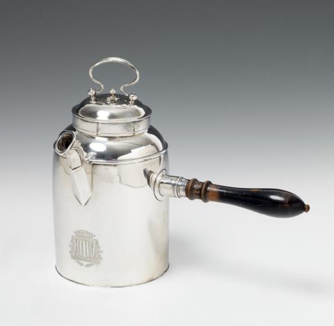 Franciscus Lacomparte - A Koblenz silver hot chocolate pot. Marks of Franciscus Lacomparte, ca. 1780.