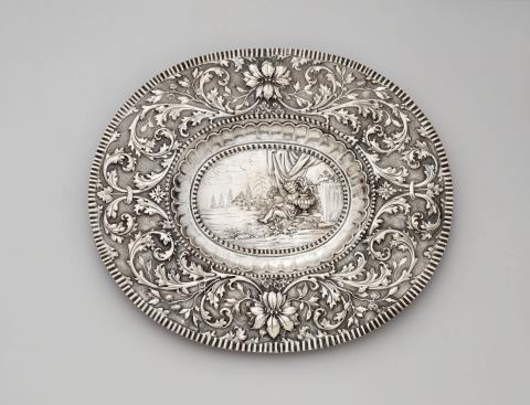 Antoni I Grill - An Augsburg silver sideboard dish