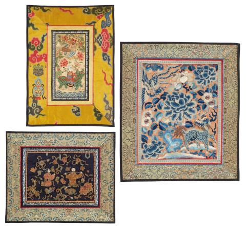 Juwelier Wilm - Twelve embroidered silk panels. Around 1900