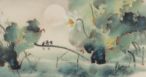 Leisheng (Lui-Sang Wong) Huang - Lotus and magpies. Ink and colour on paper. Inscription, signed and sealed: Huang Leisheng and a graphic seal depicting a seated Buddha. With silk mounting, framed and glazed.