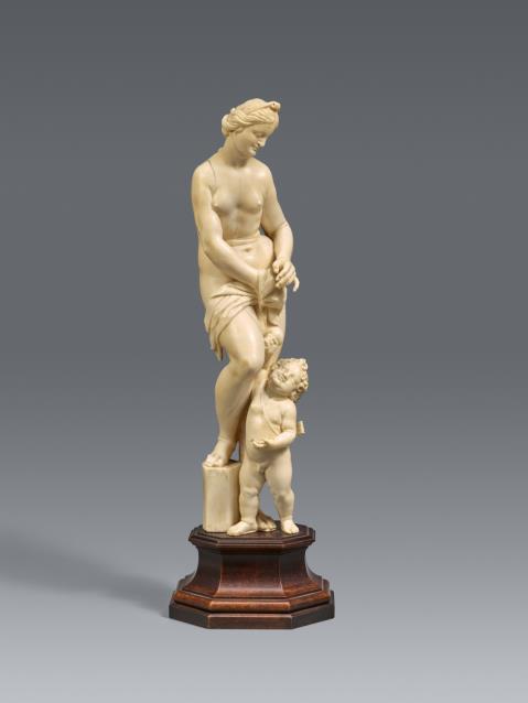 Adam Lenckhardt - A carved ivory Venus and Cupid group attributed to Adam Lenckhardt