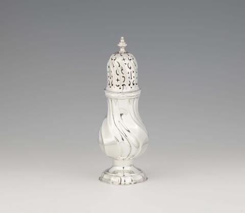 Arnold Leeking II - A Wesel silver sugar caster