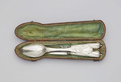 Johann Adam Rademacher - A Nuremberg silver travel cutlery set