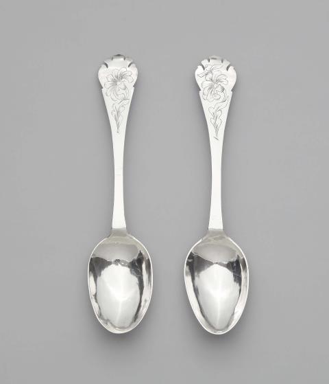 Gerhard Andreas Zyden - A pair of East Frisian silver spoons