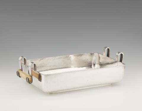 Theodor Müller - A large Art Deco silver sweetmeats dish