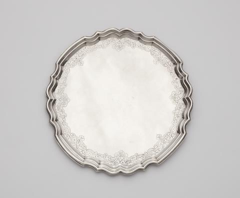 Johann Gemeinhart - A Nuremberg Régence silver platter