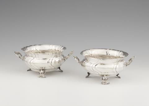 Johann Werner I Hermeling - A pair of Cologne silver dishes