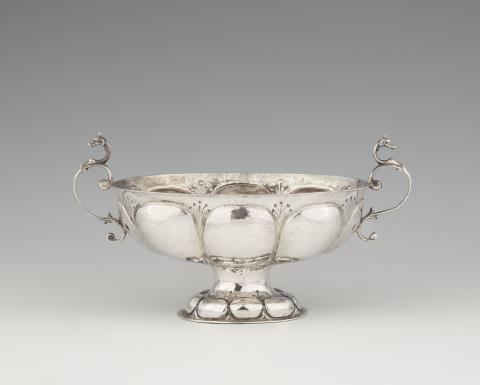 Jan Loesinck I - An Emden silver brandy bowl